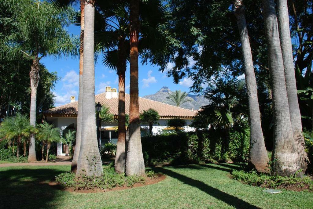 Great Puerto Banus Apartment Marbella Luaran gambar
